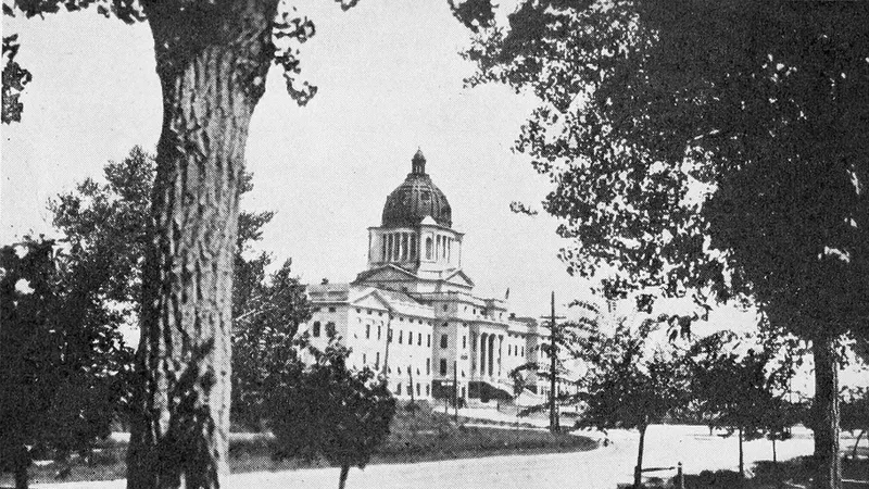 South Dakota State Capitol in Pierre, photographed in 1919